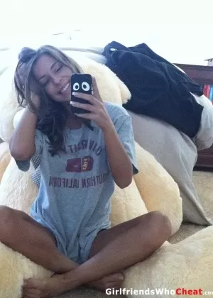 Феноменальная любительская подружка Пресли-королева развратных селфи