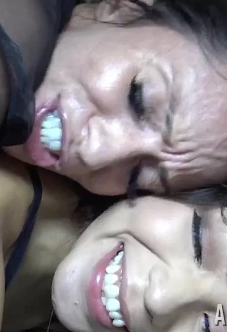 В последний раз, когда у нас с Сэмми был секс втроем, это было с Шавель