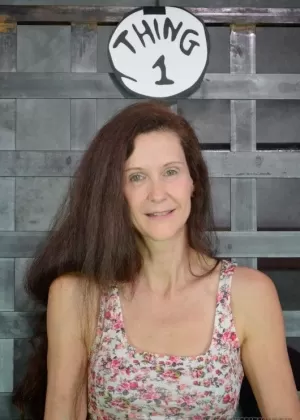 Рабыни Эмма Эмма сдержанная потрясенная жестоким сеансом бондажа в прямом эфире