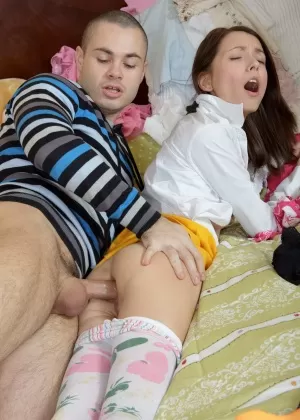 Қаралардың анальді көз жасы