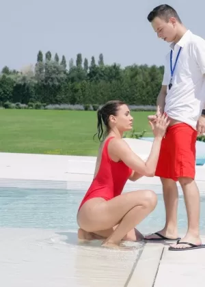 Похотливая парочка Лекси и Стивен занимаются прелюдией перед полуденным трахом