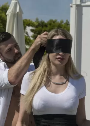 Blindfolded Tamara Grace gets pussy licked  fucked in stockings by Max Deeds