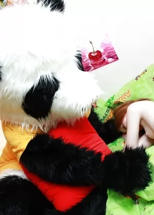 Латиноамериканка с большими сиськами Эсперанса Гомес трахается в реальном хардкорном порно.